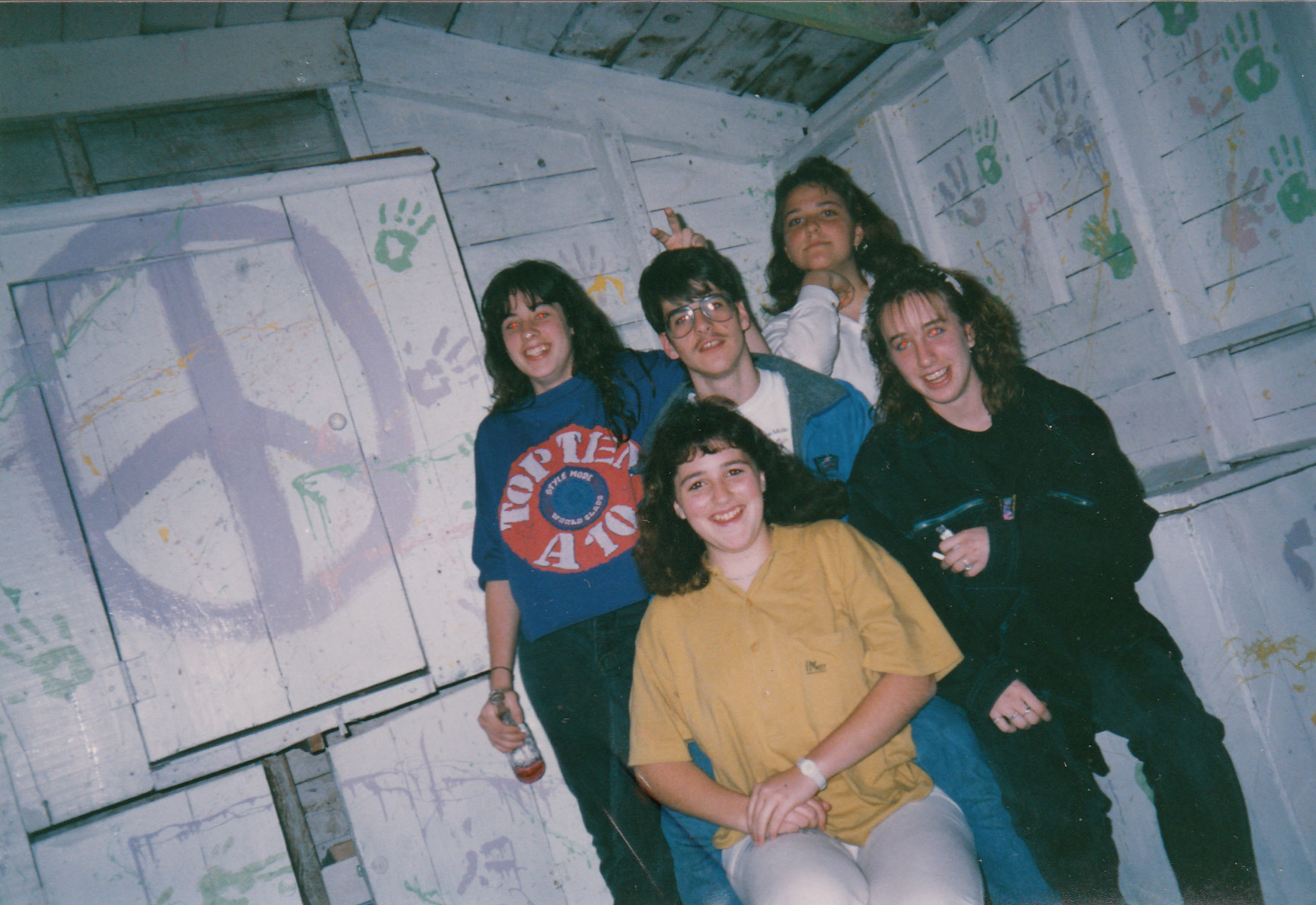 &copy; Maison des jeunes de Waterville -  Le fumoir - 1991